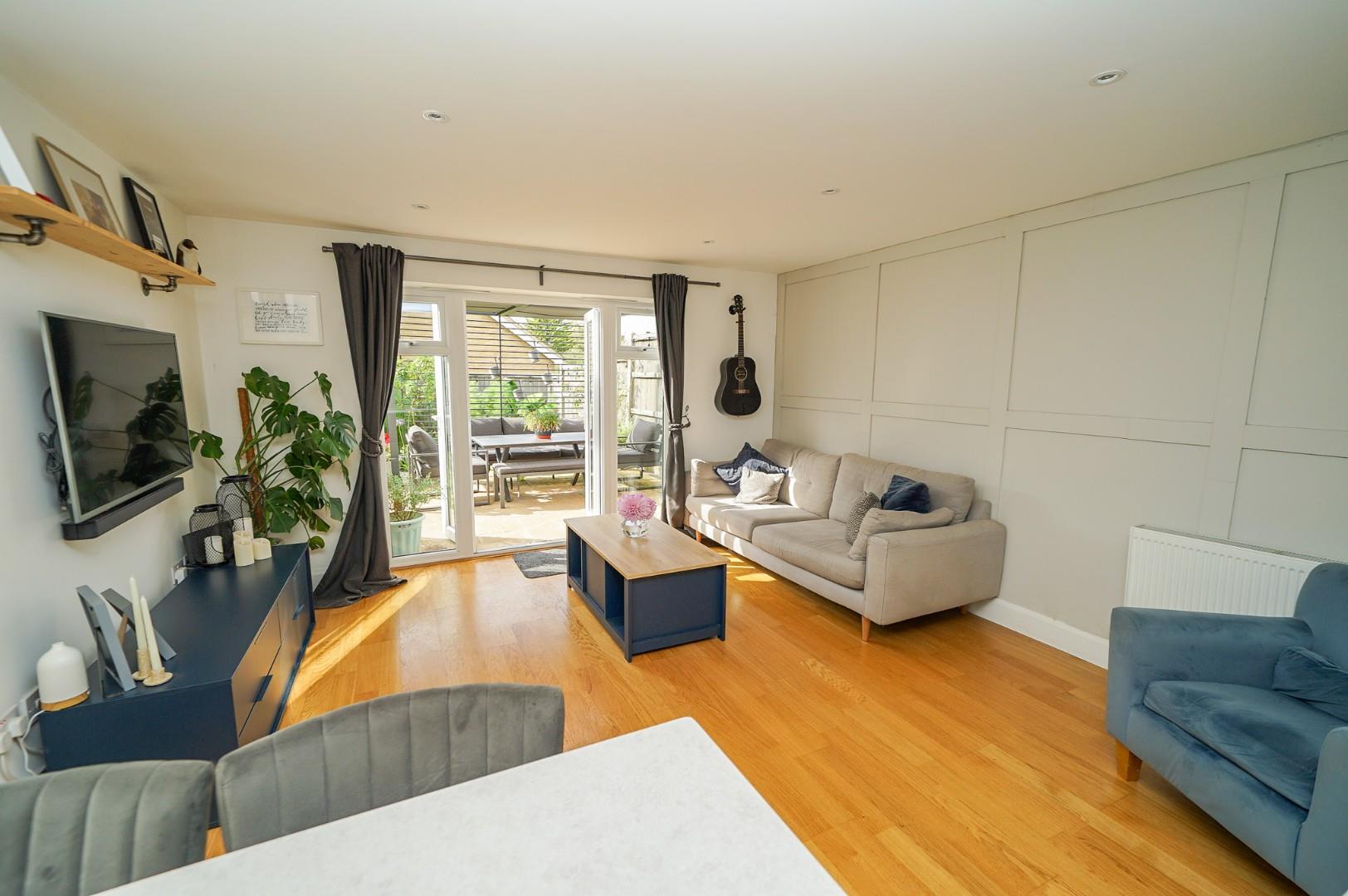 Liddell Way, Leighton Buzzard Quarters Estate Agents